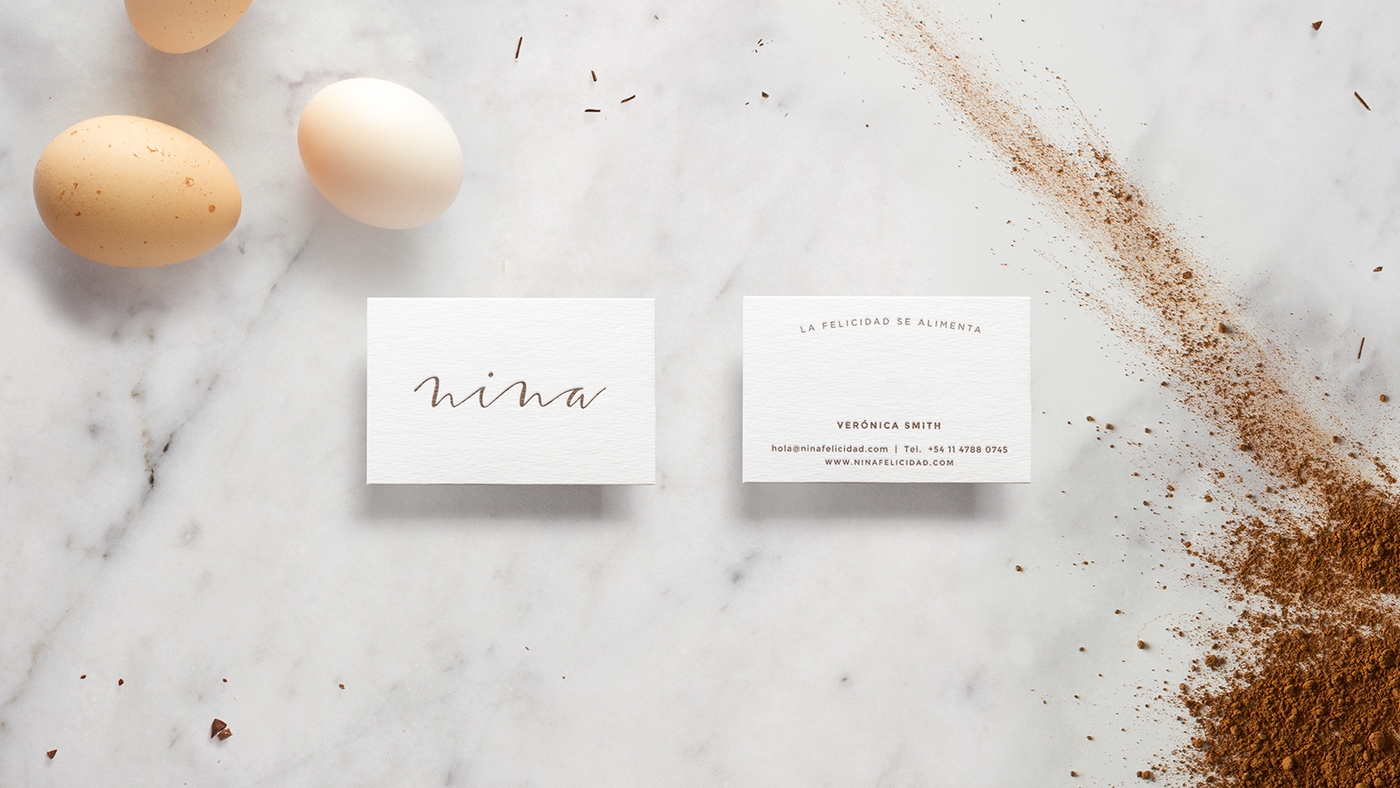 金色（香草）、巧克力色（可可和巧克力）和檸檬姜系列餅干食品包裝設計